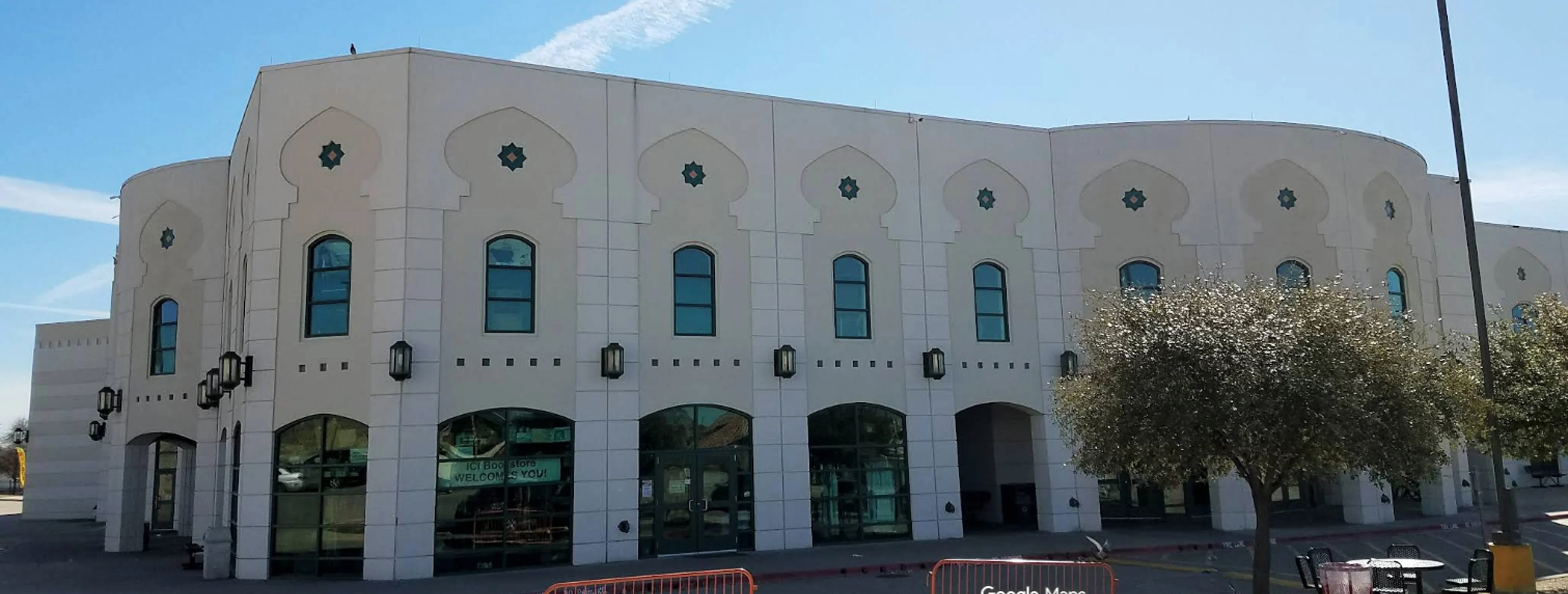 Exterior view of Islamic Center of Irving Irving building